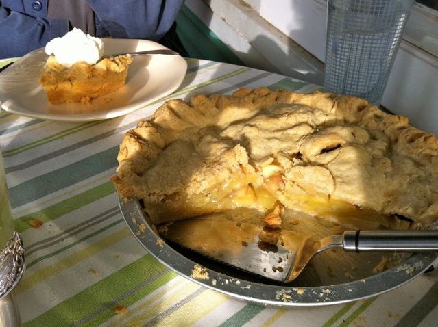 apple pie front porch